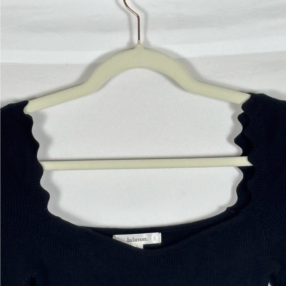 Lalavon Top Scalloped Long Sleeve Black- Large - Picture 7 of 11